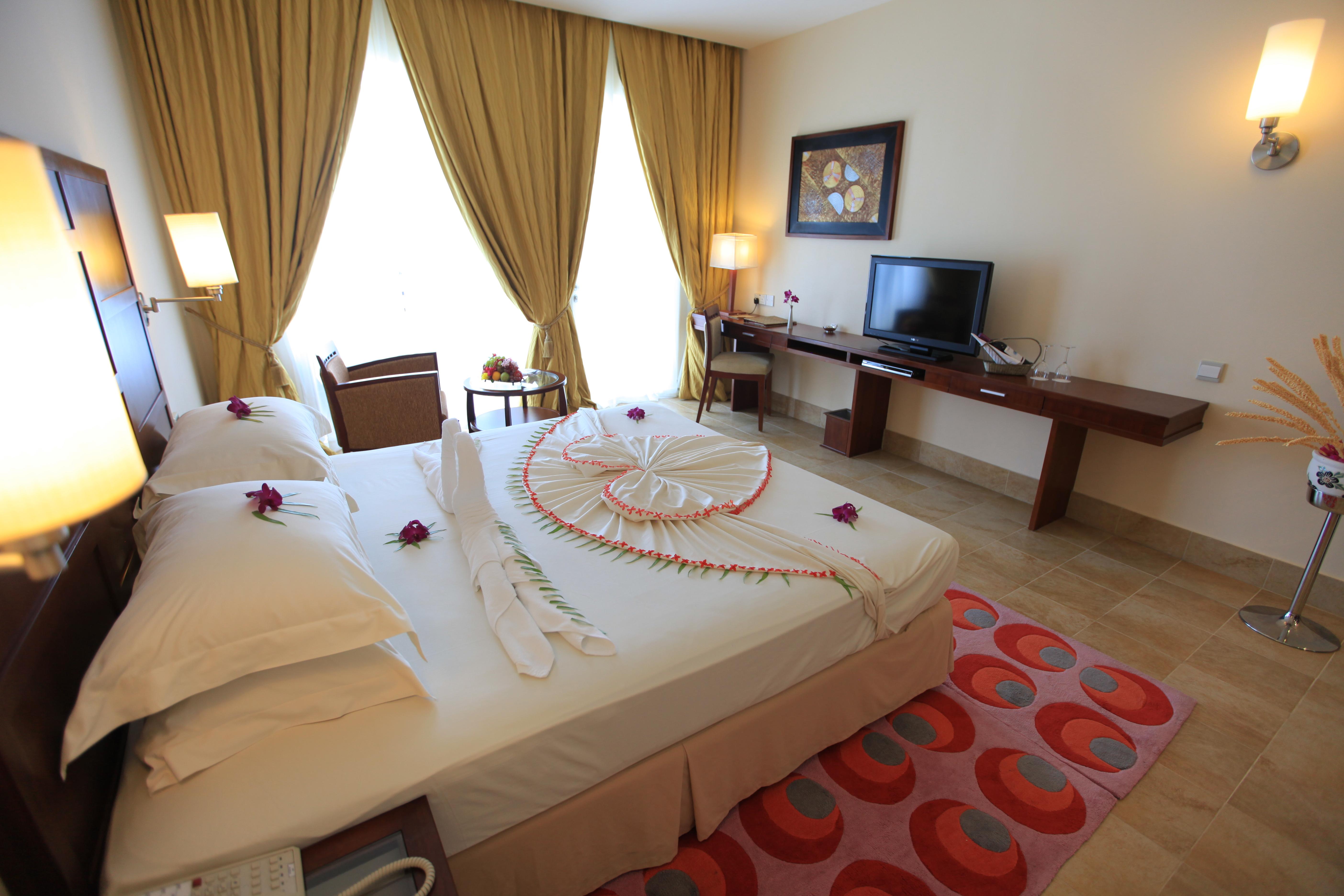Hulhule Island Hotel Male Exterior photo
