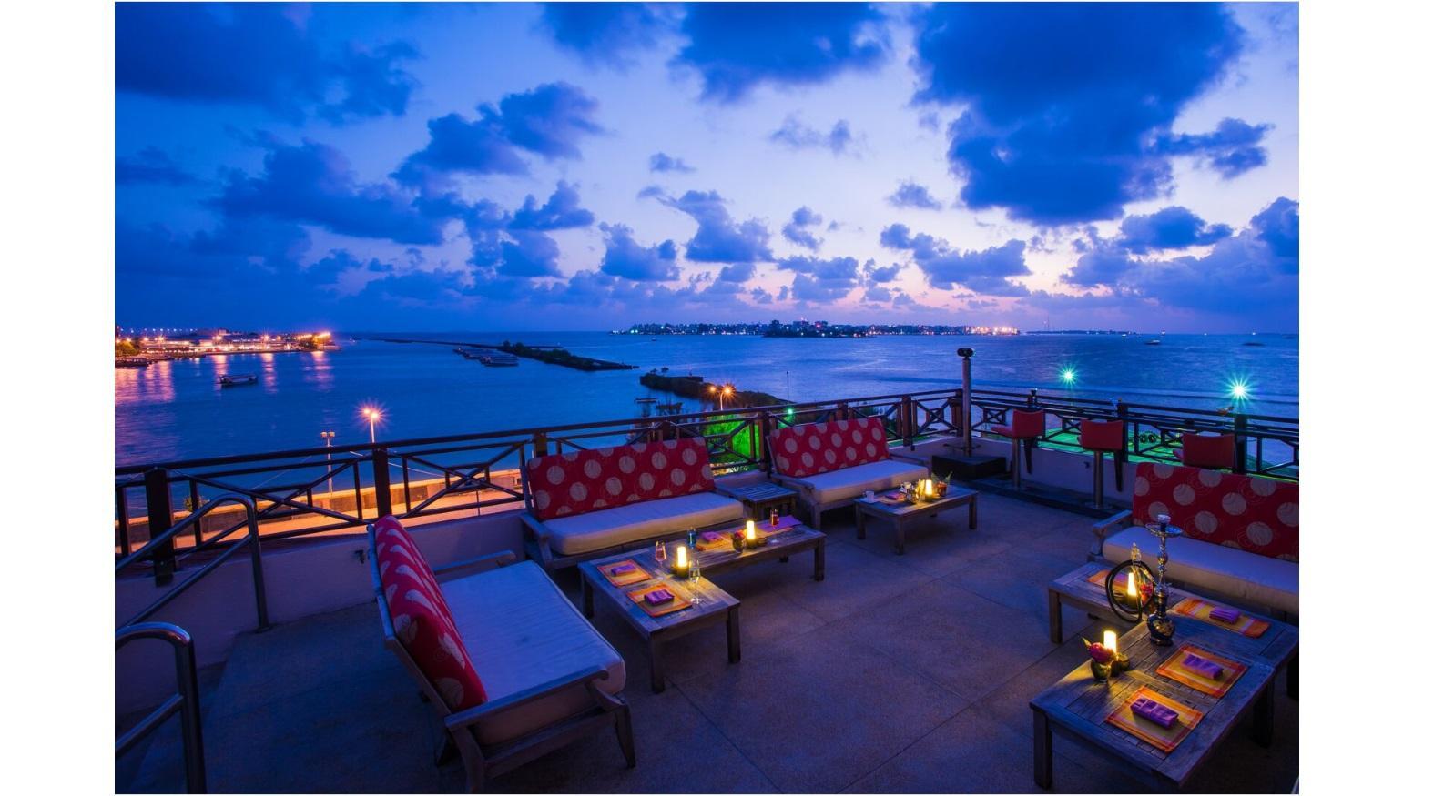 Hulhule Island Hotel Male Exterior photo