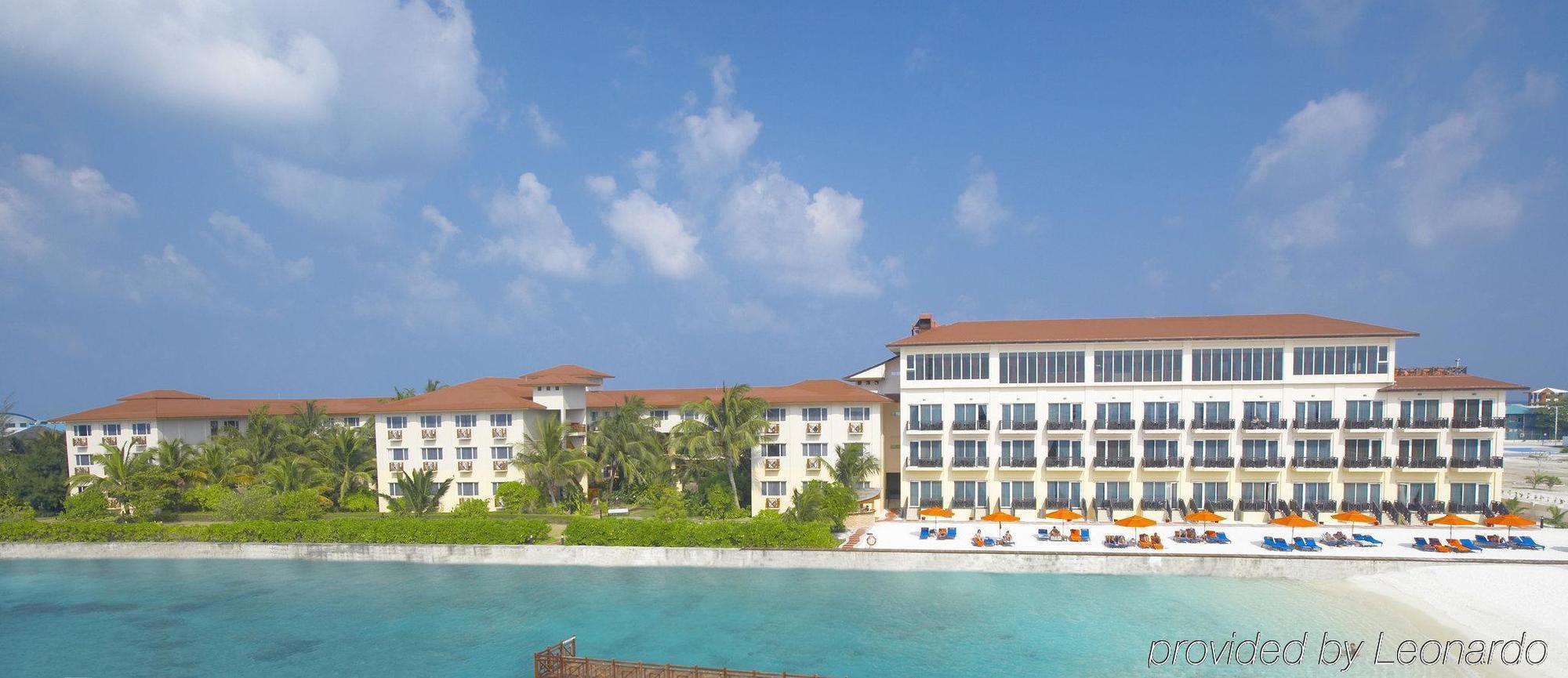 Hulhule Island Hotel Male Exterior photo